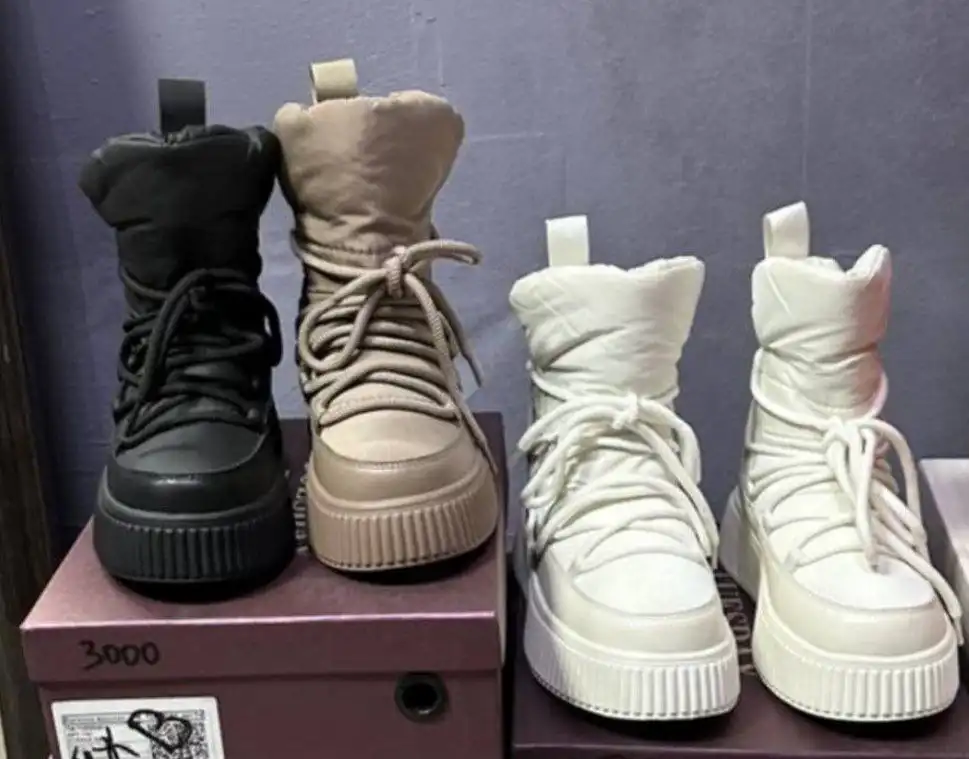 Новые зимние ботинки