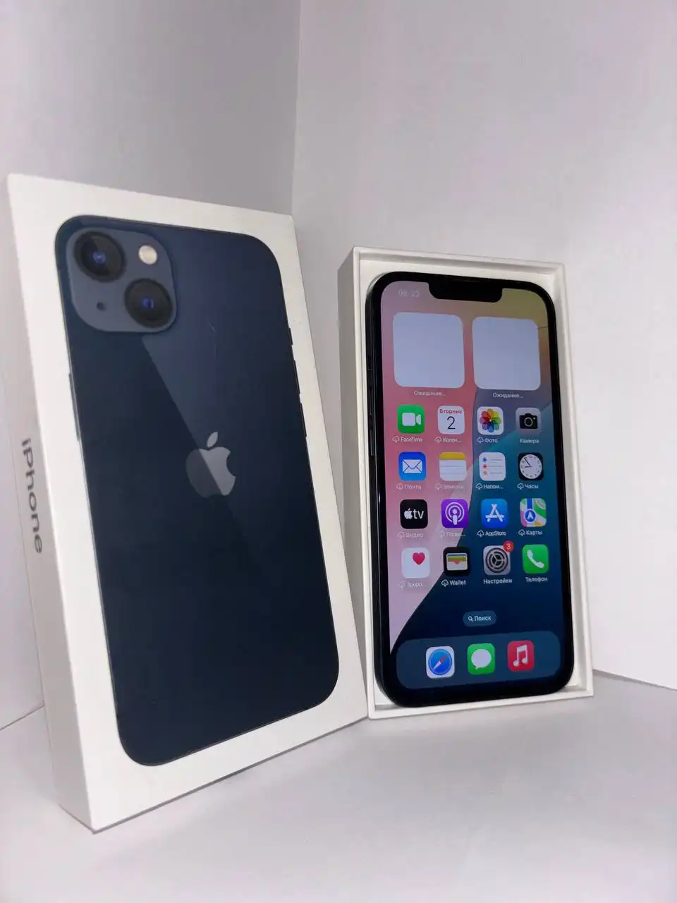 Продам iPhone 13 128 ГБ
