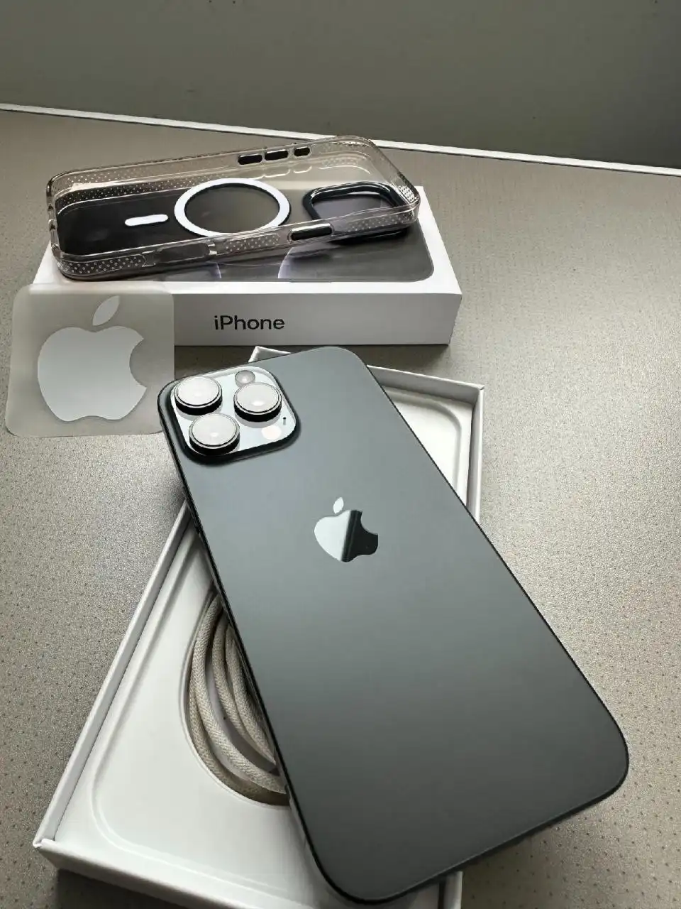 IPhone 16 Pro Max 256 гб в Барнауле