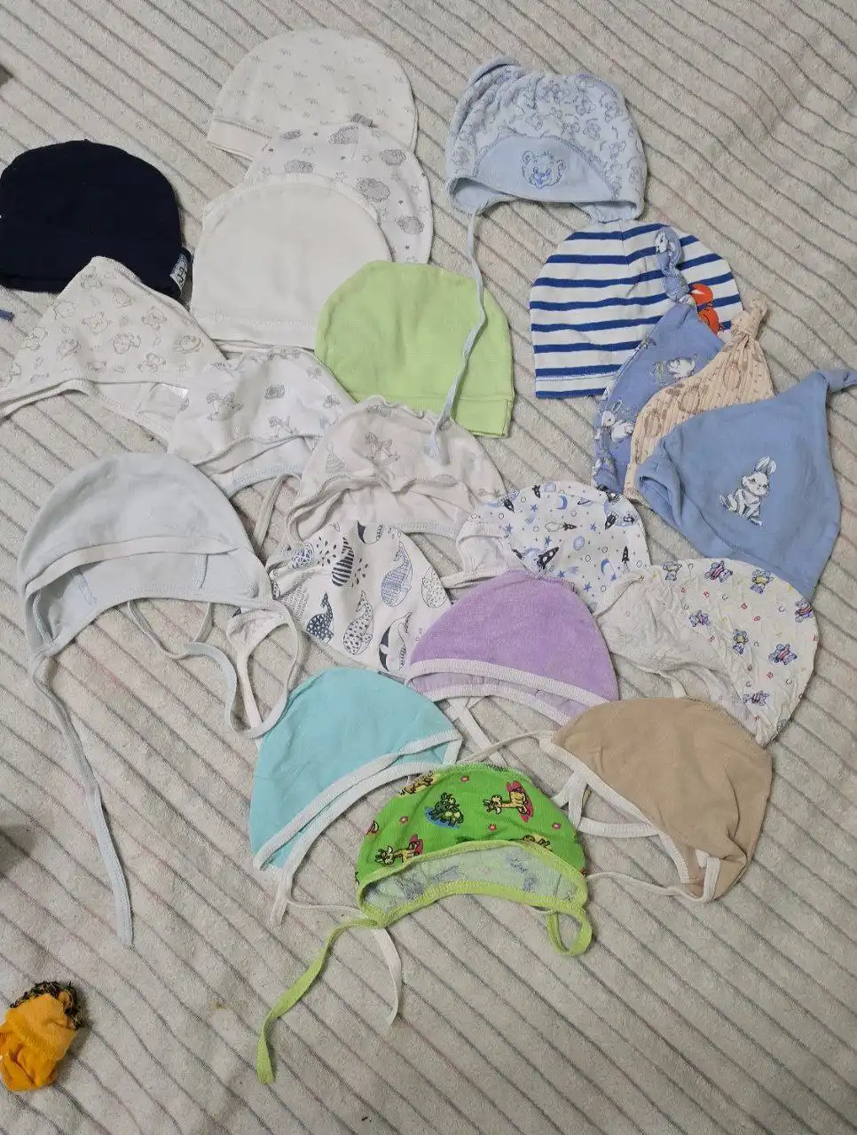 Продам вещи для новорождённого 0-6 месяцев