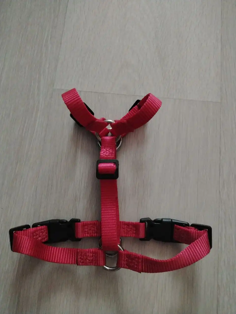Продам анатомическую шлейку для собак