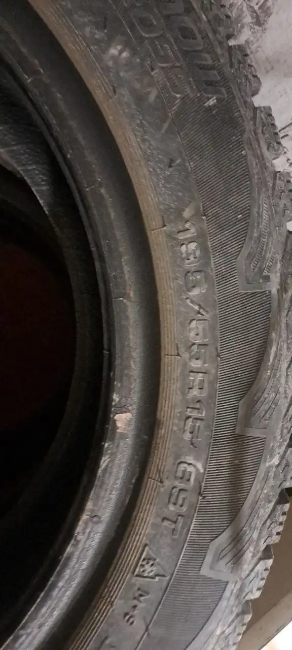 Продам практически новую машину