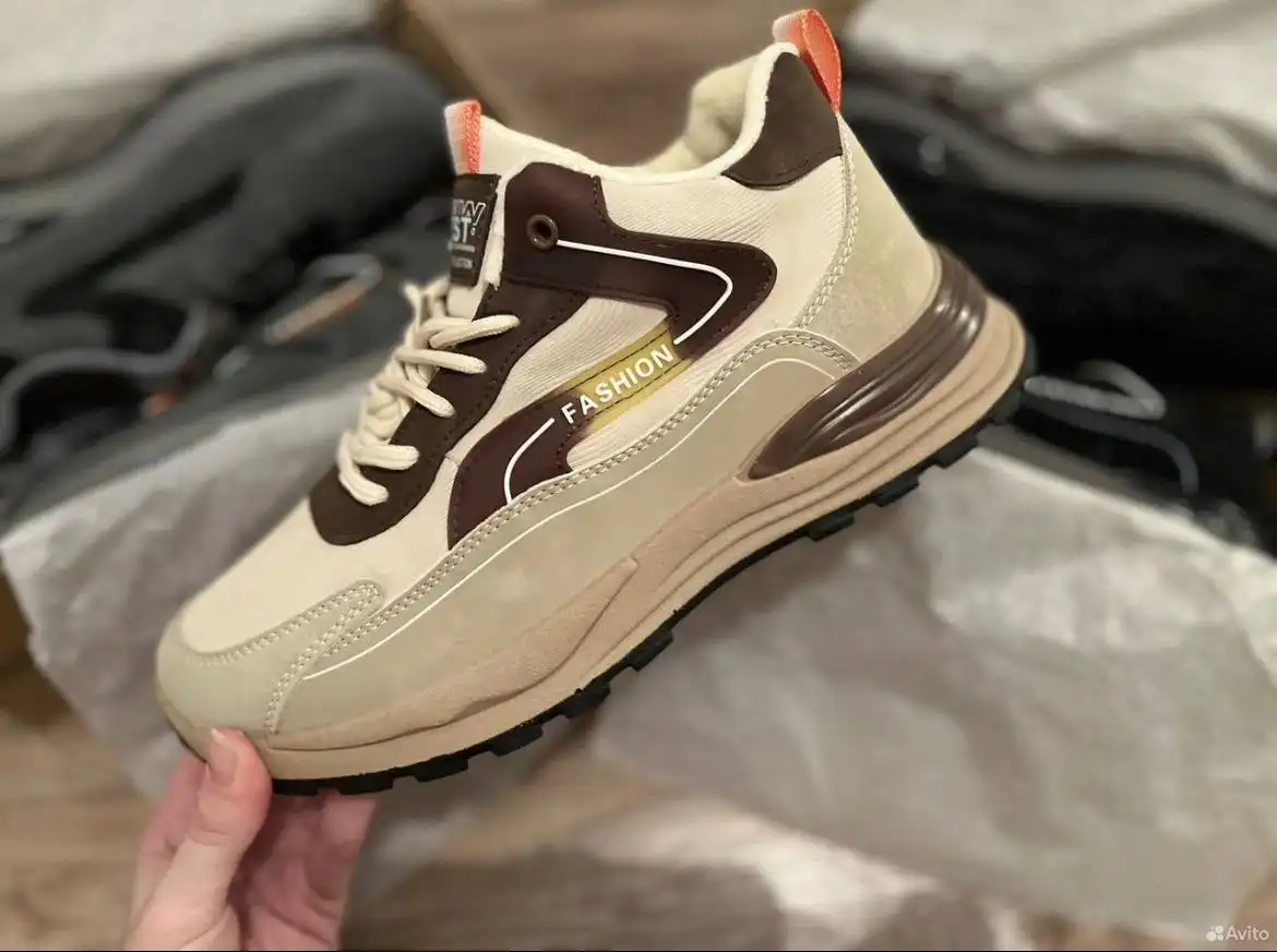 Мужские зимние ботинки, размеры 41-43