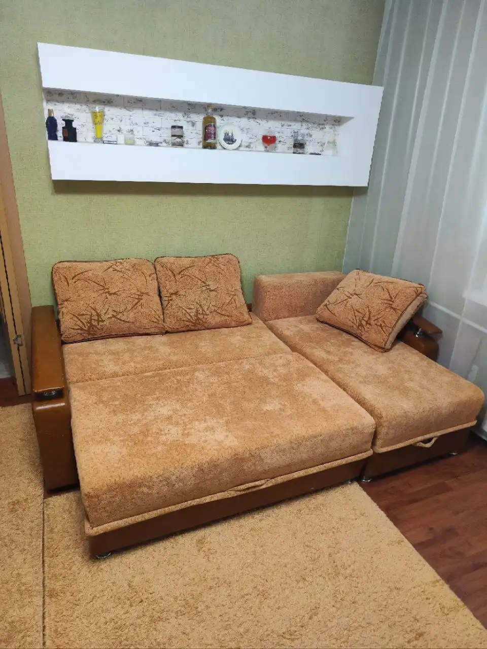 Продам диван в отличном состоянии