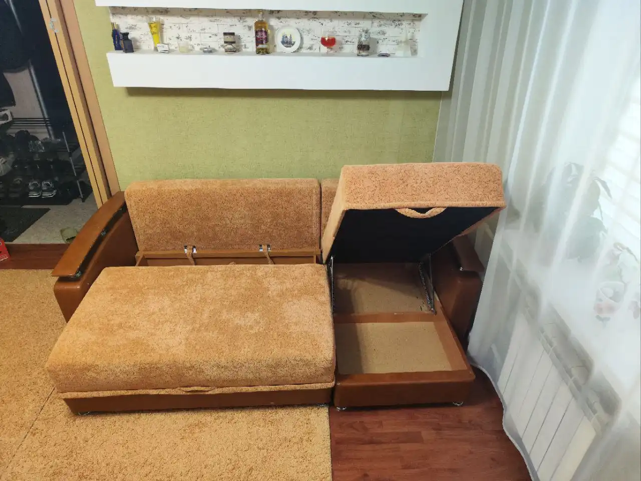 Продам диван в отличном состоянии