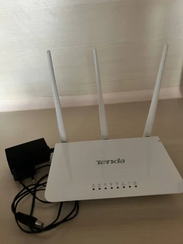 Рабочий роутер - Электроника в Барнаул