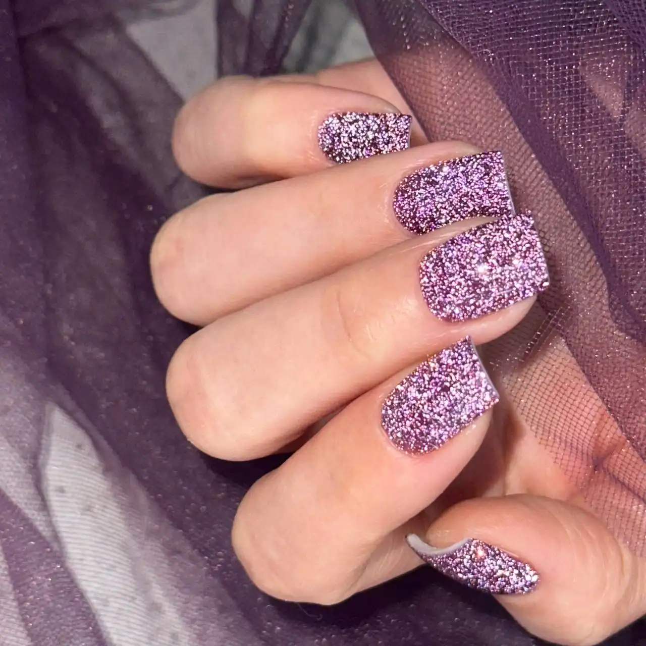 Маникюр, педикюр, наращивание ногтей в Барнауле