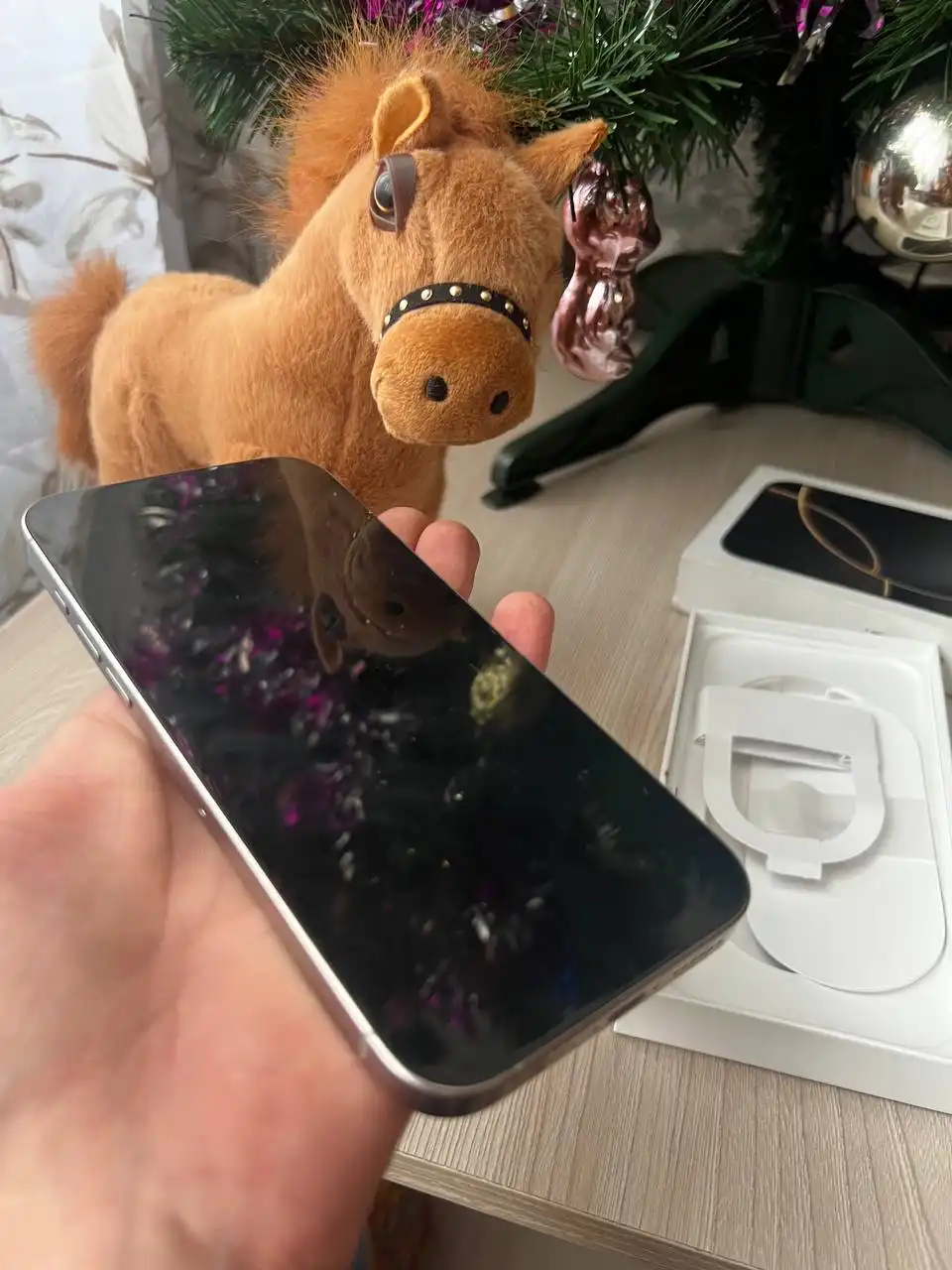 Продажа iPhone 16 Pro Max в хорошем состоянии - Смартфоны и телефоны (Электроника) в Барнаул