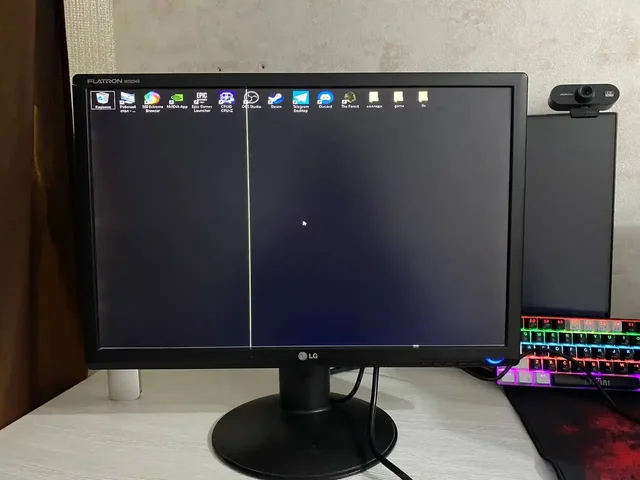 Монитор LG Flatron W2234S с дефектом и оперативная память - Инструменты в Барнаул