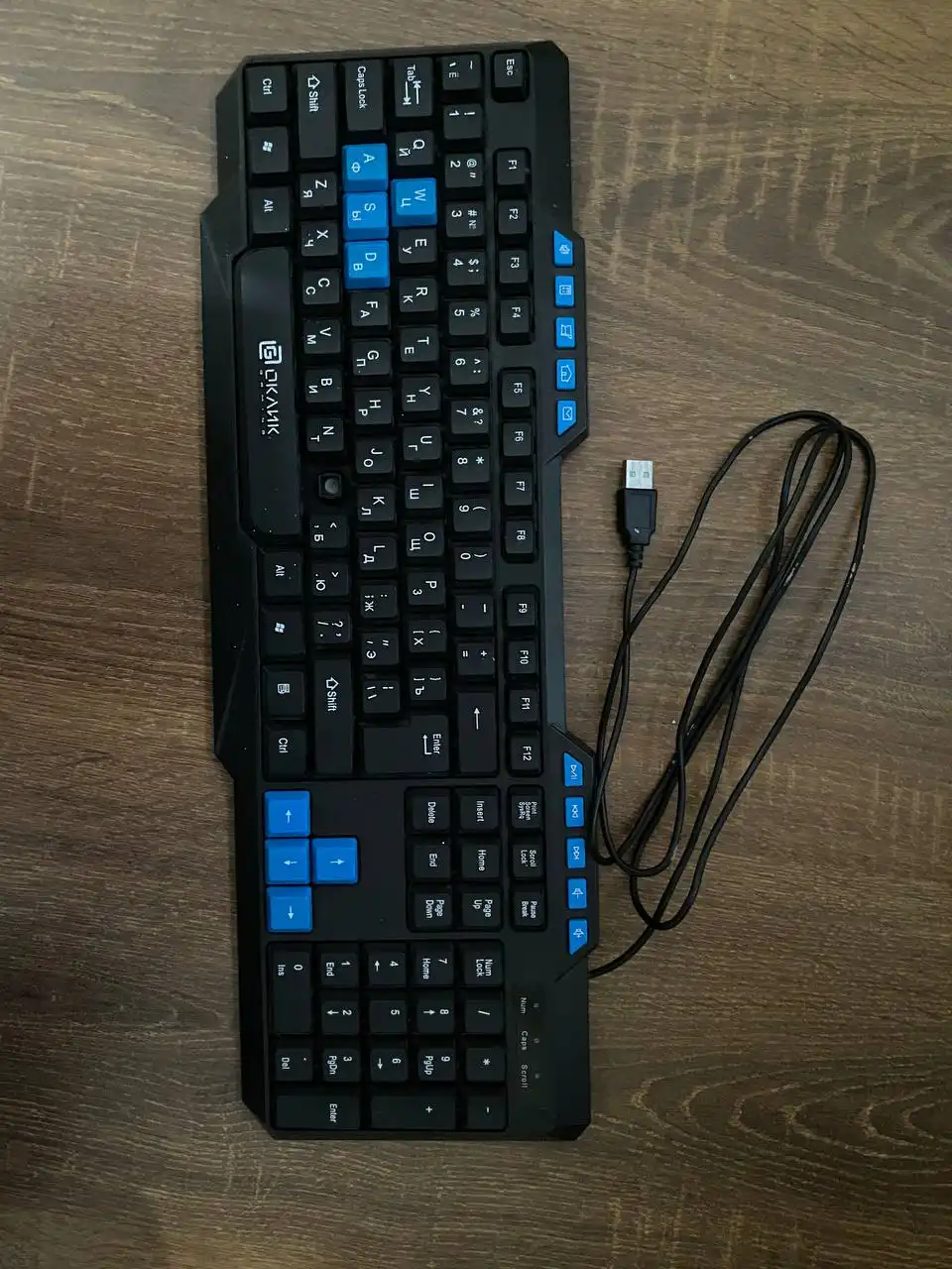 Монитор LG Flatron W2234S с дефектом и оперативная память