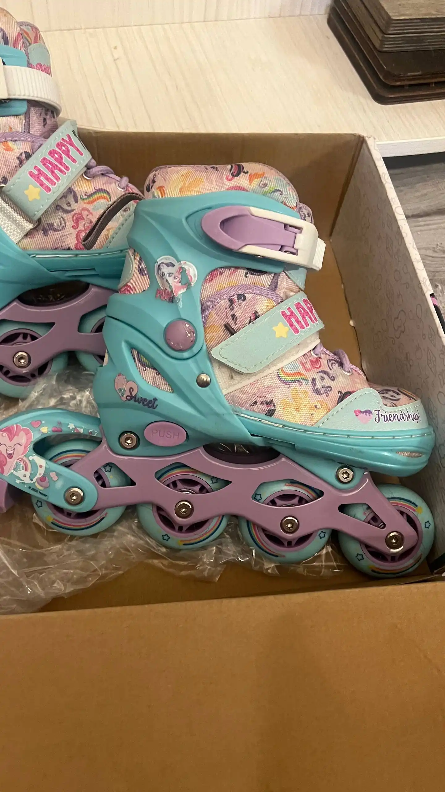 Продажа роликов размер 31-34