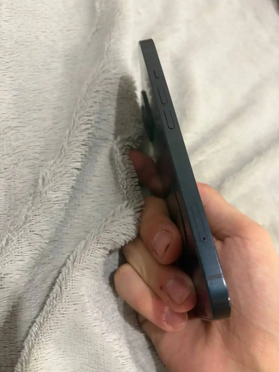 Айфон 13 128 ГБ - Смартфоны (Электроника) в Барнаул