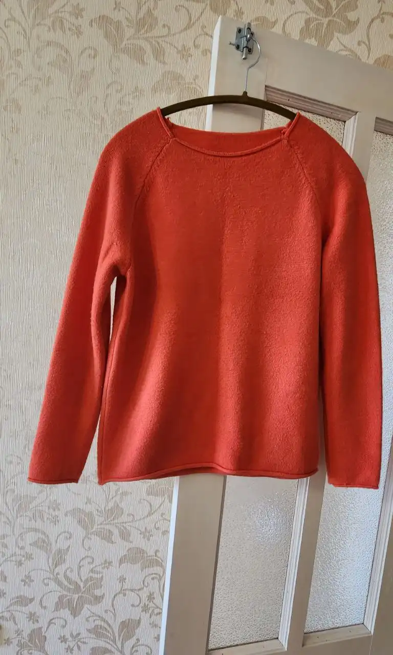 Продажа кофты - Одежда в Барнаул