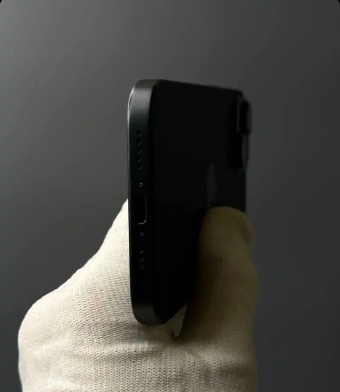 Продам iPhone 15 128gb с двумя SIM-картами - Смартфоны (Электроника) в Барнаул