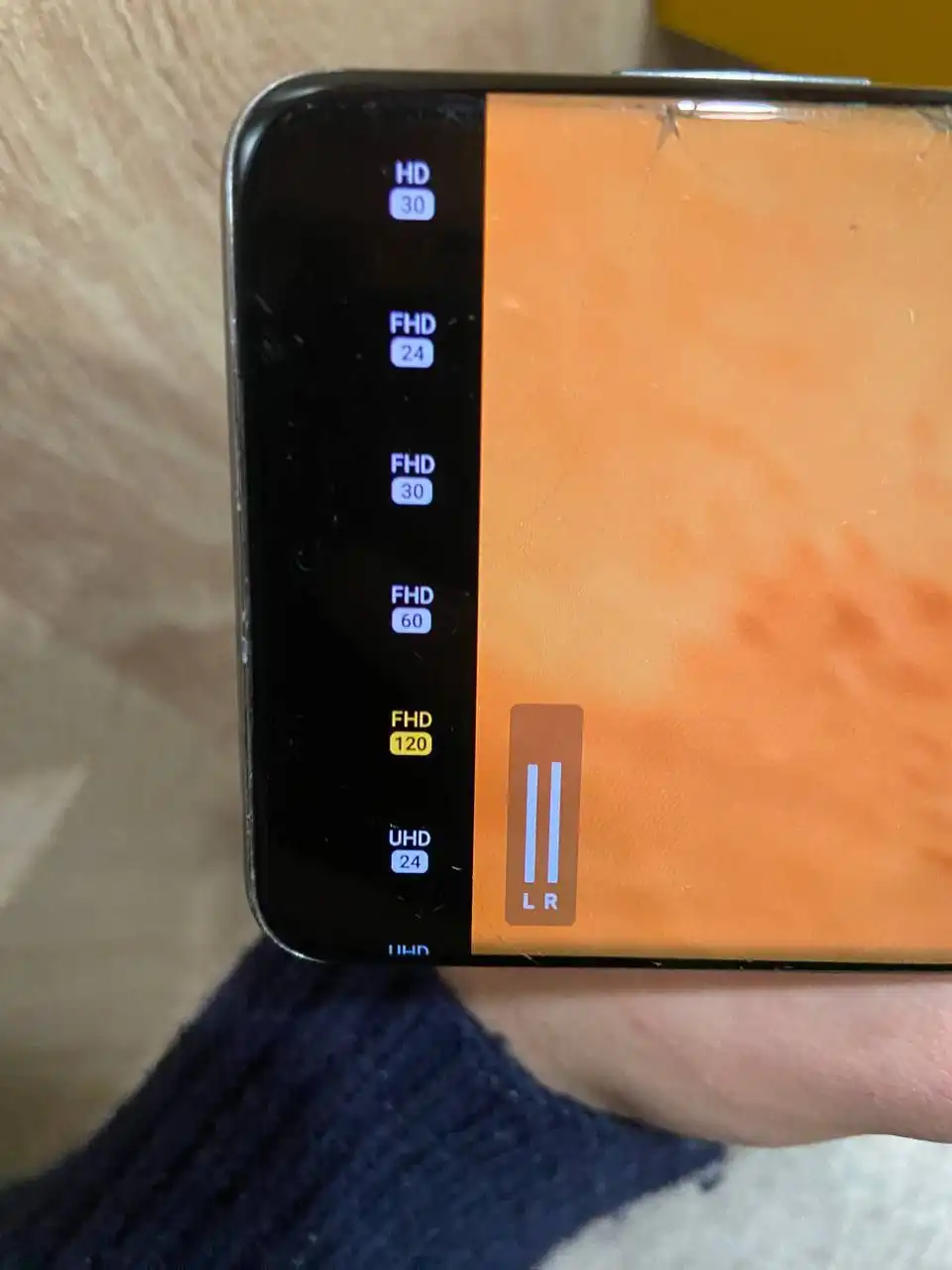 Продам Samsung Galaxy S20 128GB - Смартфоны (Электроника) в Барнаул