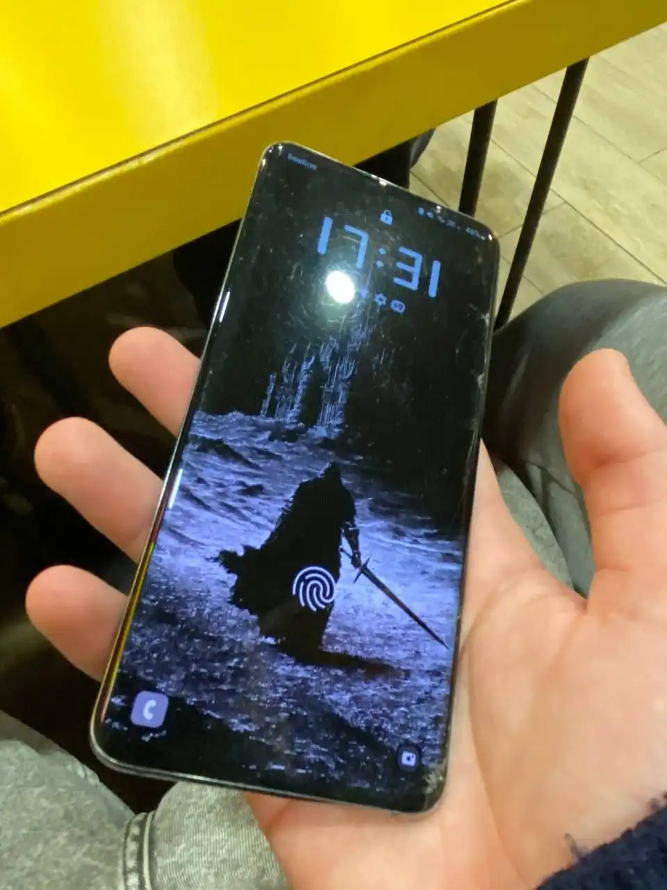 Продам Samsung Galaxy S20 128GB - Смартфоны (Электроника) в Барнаул