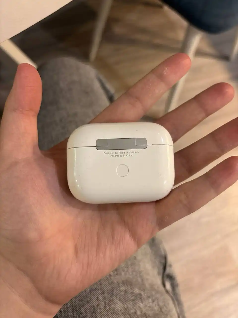 Продам AirPods Pro с чехлом - Аудиотехника (Электроника) в Барнаул