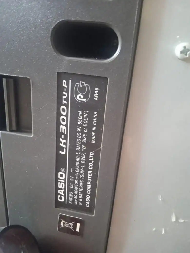 Продам синтезатор - Барахолка в Барнаул