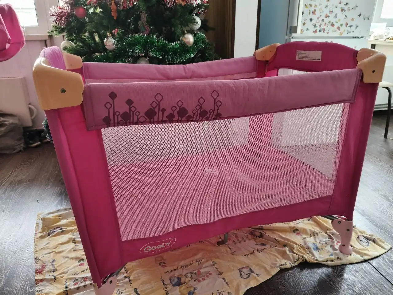 Комплект детского постельного белья и манеж б/у - Детская мебель и текстиль (Товары для детей) в Барнаул