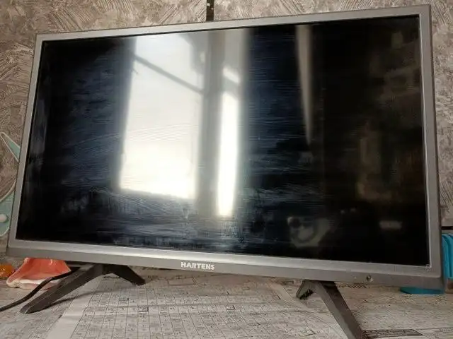 Продажа телевизора HARTENS HTV-24HDR06D 24 дюйма - Телевизоры (Электроника) в Барнаул