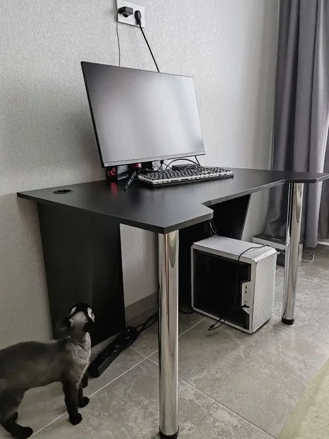 Игровой компьютерный стол - Подарки в Барнаул