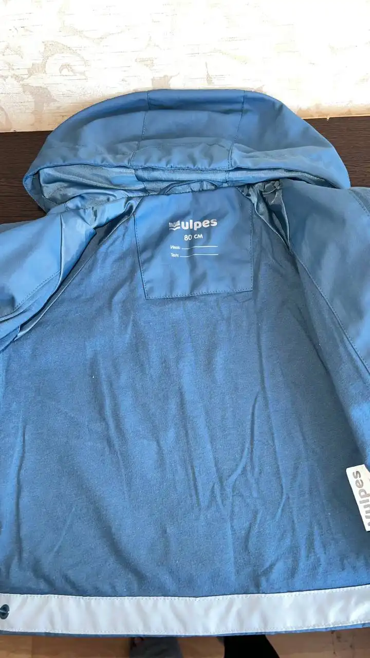 Продам ветровку для мальчика размер 80 - Детская одежда (Одежда) в Барнаул