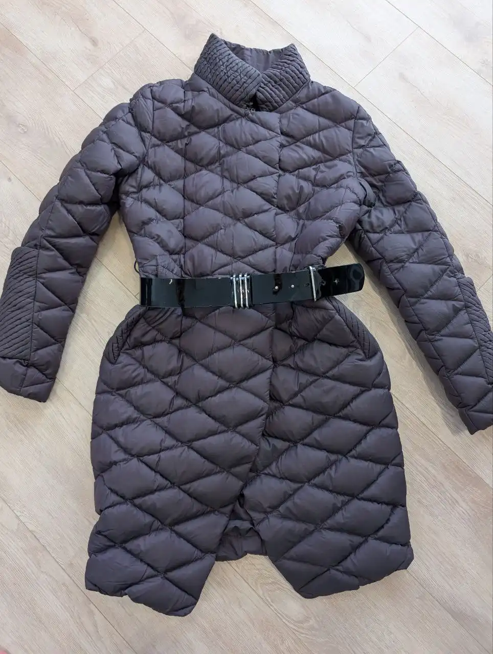 Оригинальное пальто ODRI размер L - Верхняя одежда (Одежда) в Барнаул