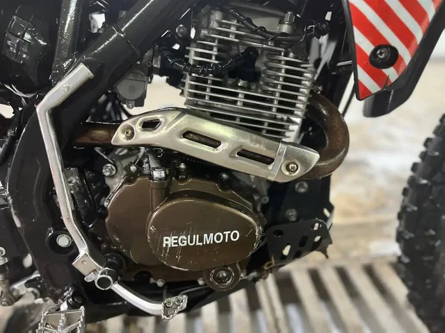 Мотоцикл ZR250 - Мотоциклы в Барнаул