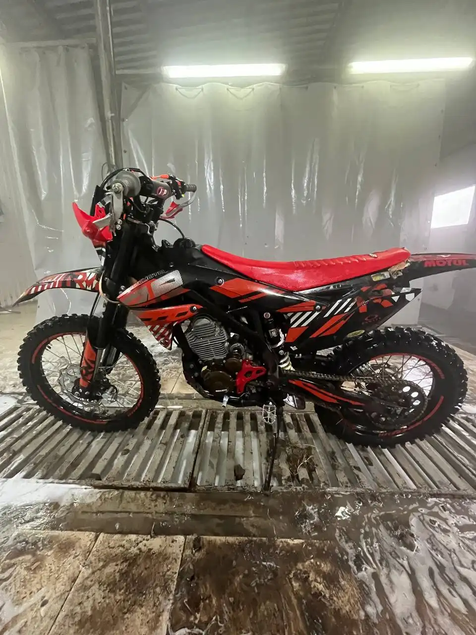 Мотоцикл ZR250 - Мотоциклы (Авто) в Барнаул