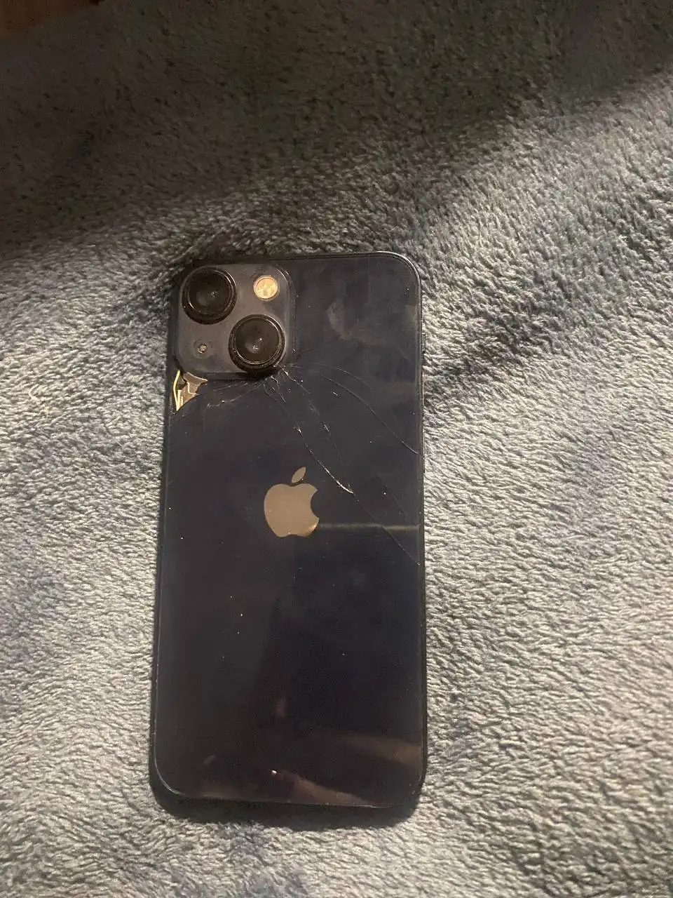 Продам айфон 13 мини с дефектом - Смартфоны (Электроника) в Барнаул