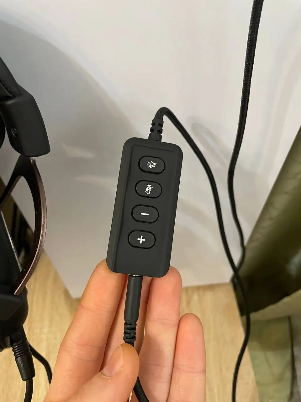 Игровые наушники - Аксессуары для игр (Электроника) в Барнаул