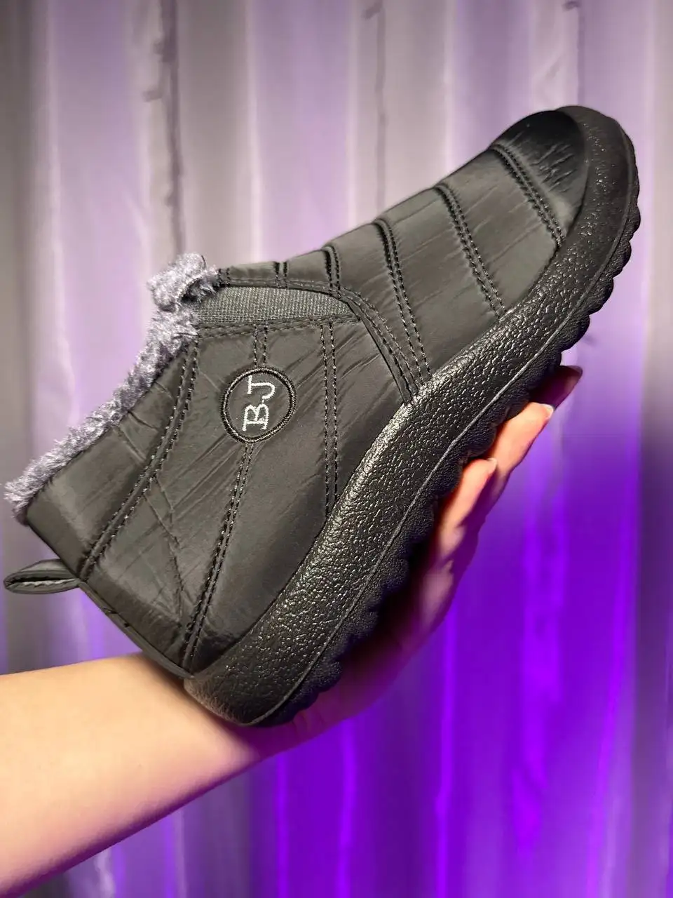 Продам новую одежду и обувь - Верхняя одежда и обувь (Одежда) в Барнаул