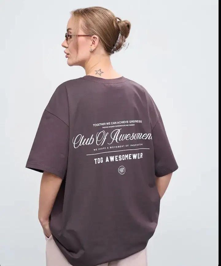 Новые футболки от бренда телодвижения 46р - Футболки (Одежда) в Барнаул