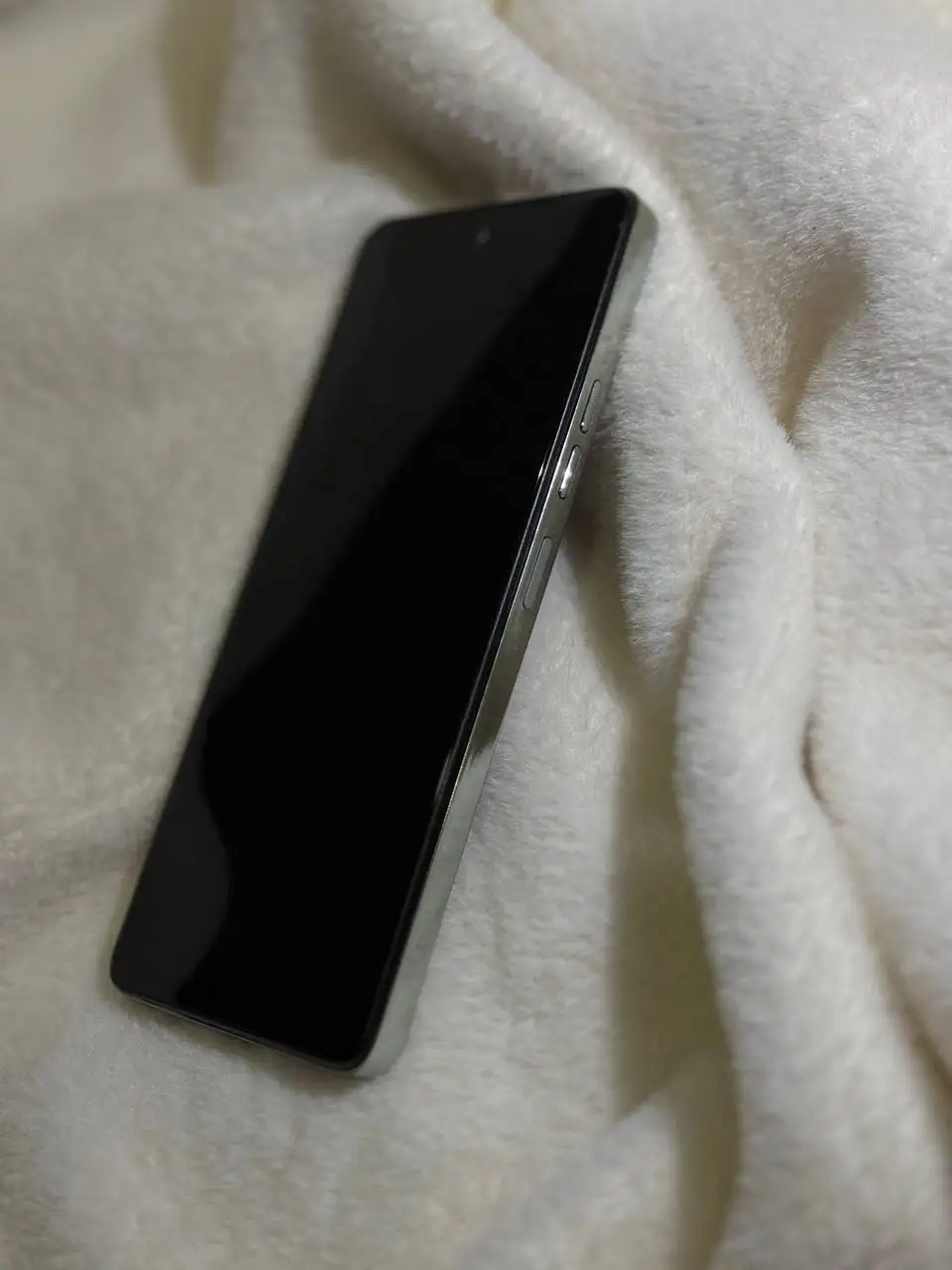 Смартфон Techno Pova 5 8/256 ГБ в хорошем состоянии - Телефоны (Электроника) в Барнаул