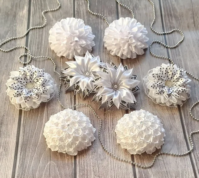 Ручные атласные бантики для девочек - Товары для детей в Барнаул