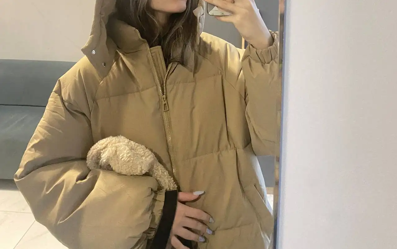 Теплая качественная куртка размер 46 - Верхняя одежда (Одежда) в Барнаул