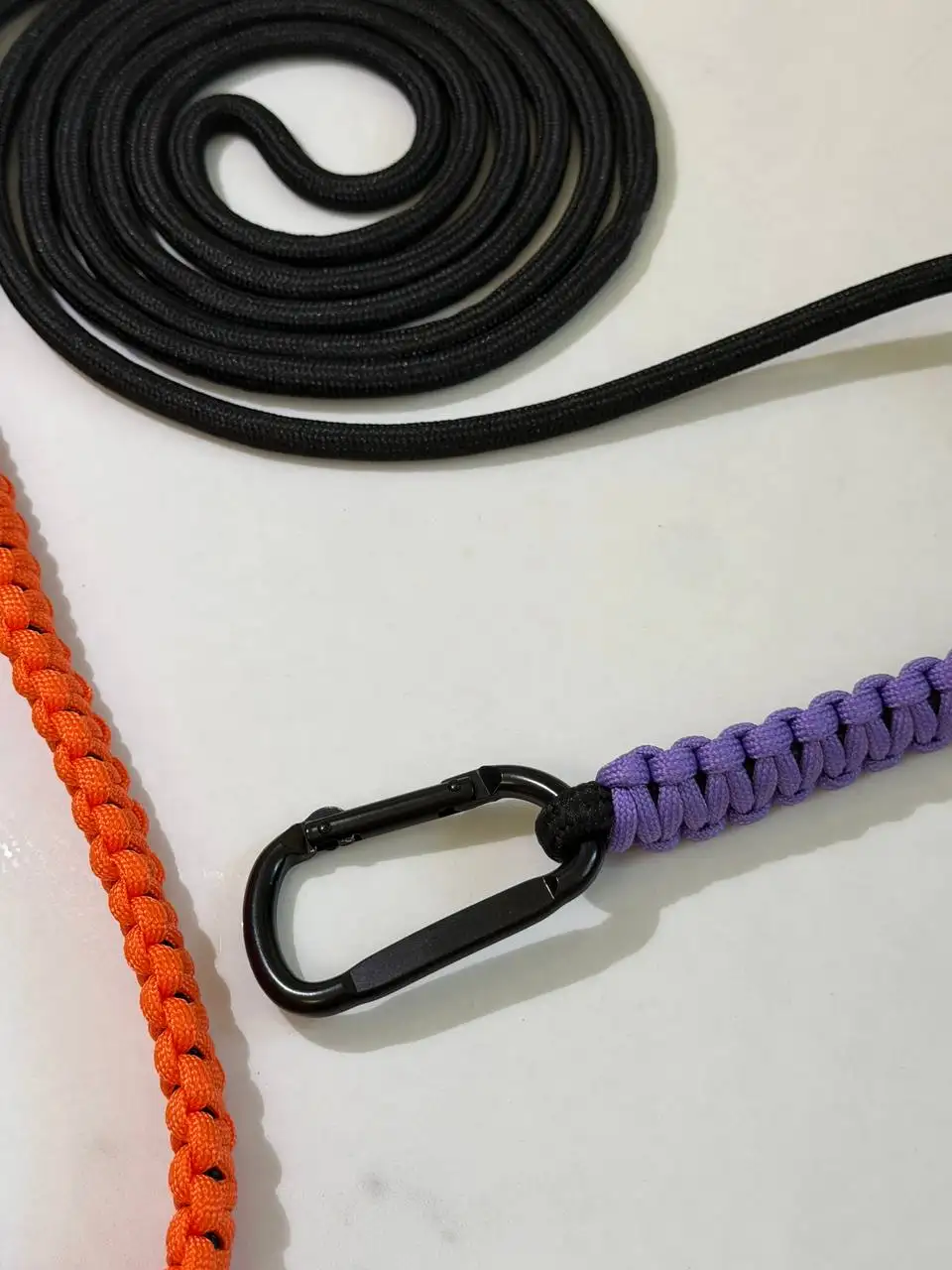 Продажа поводка из паракорда 7мм - Товары для животных (Барахолка) в Барнаул