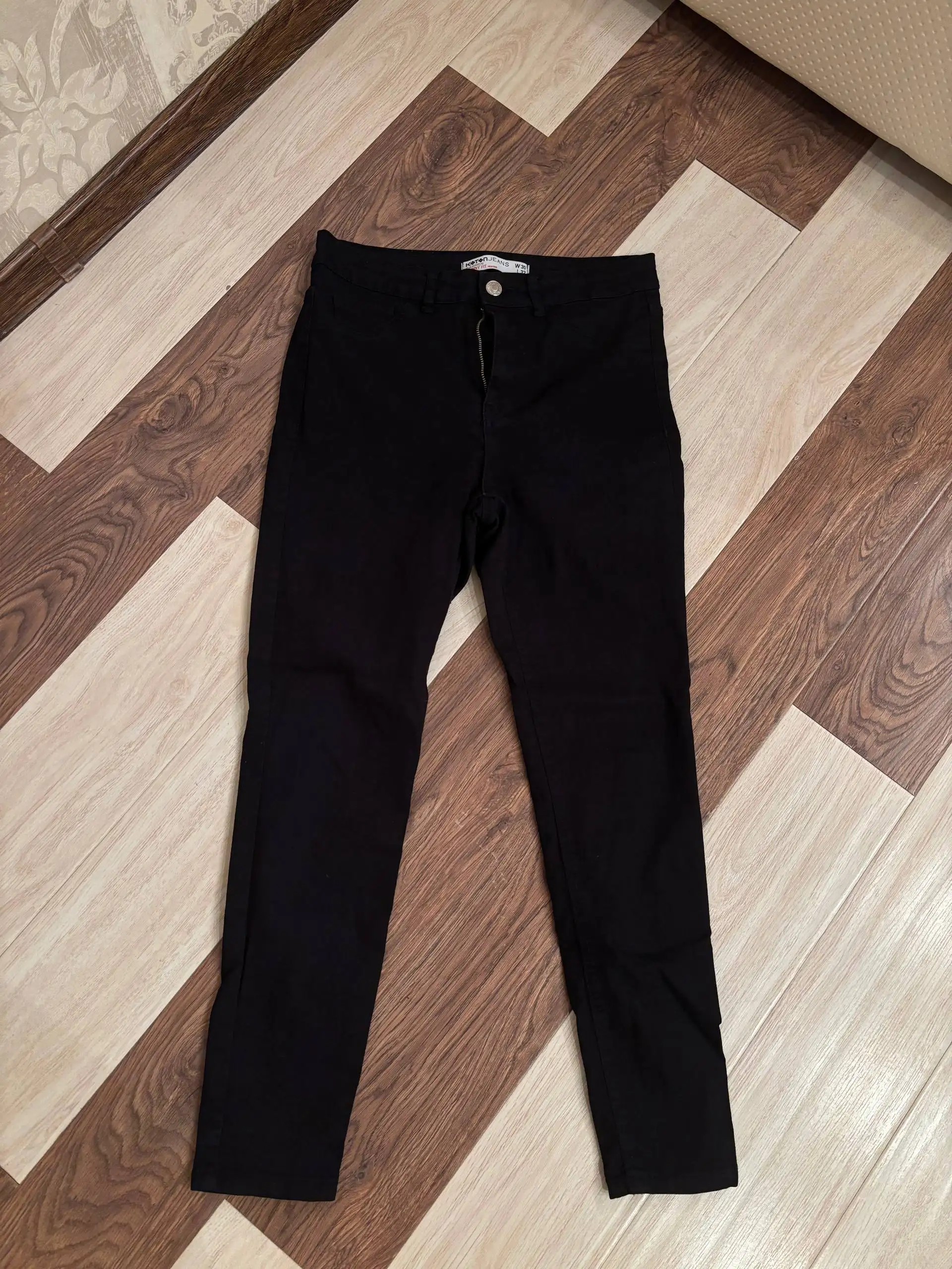 Продажа женских джинсов - Джинсы (Одежда) в Барнаул