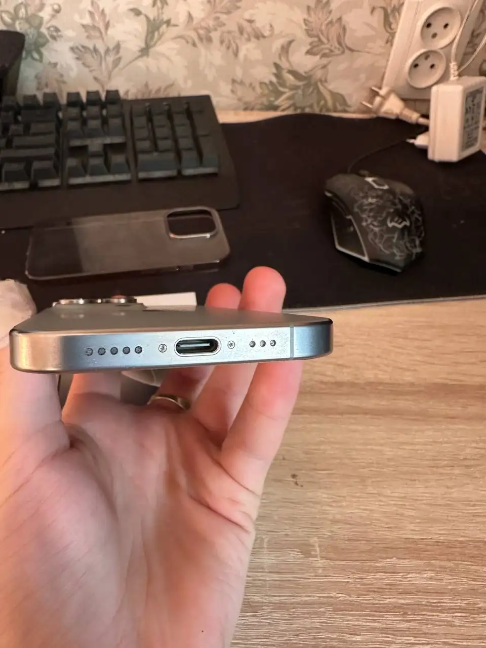 Продам iPhone 16 Pro 256 ГБ - Смартфоны (Электроника) в Барнаул