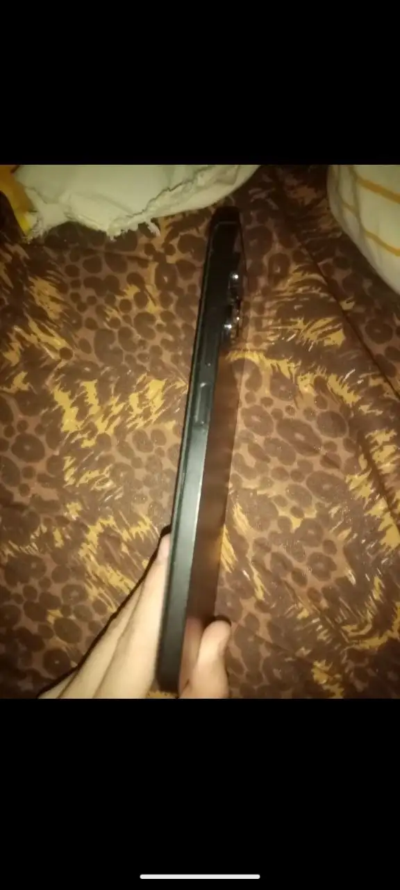 Обмен iPhone на iPhone не ниже 11 модели - Смартфоны и телефоны (Электроника) в Барнаул