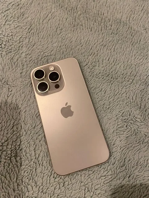 iPhone 15 Pro 256GB - Гаджеты в Барнаул