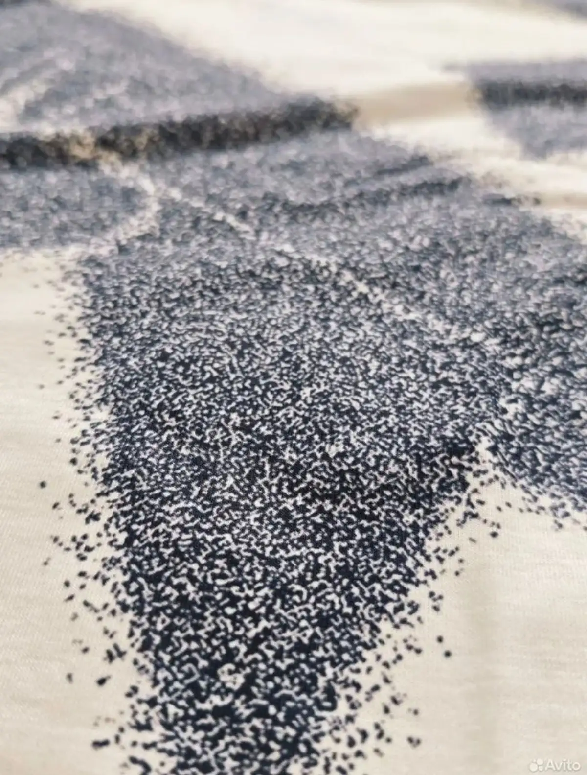 Продажа одежды размеров L и XL из полиэстера - Одежда в Барнаул