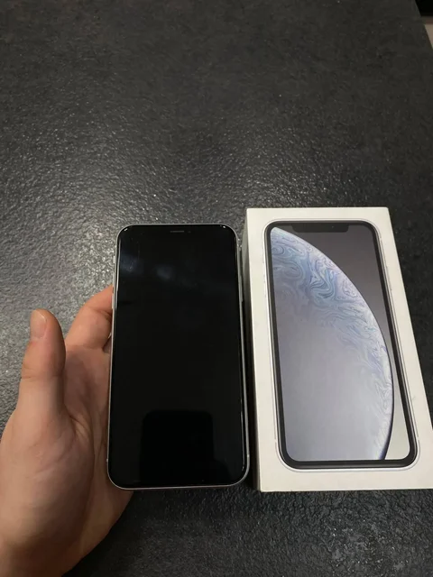 Продам iPhone XR 128 ГБ - Гаджеты в Барнаул