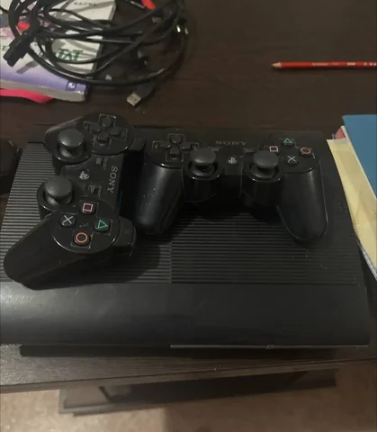 Продам приставку Sony PlayStation 3 с 32 играми - частное объявление в Барнаул