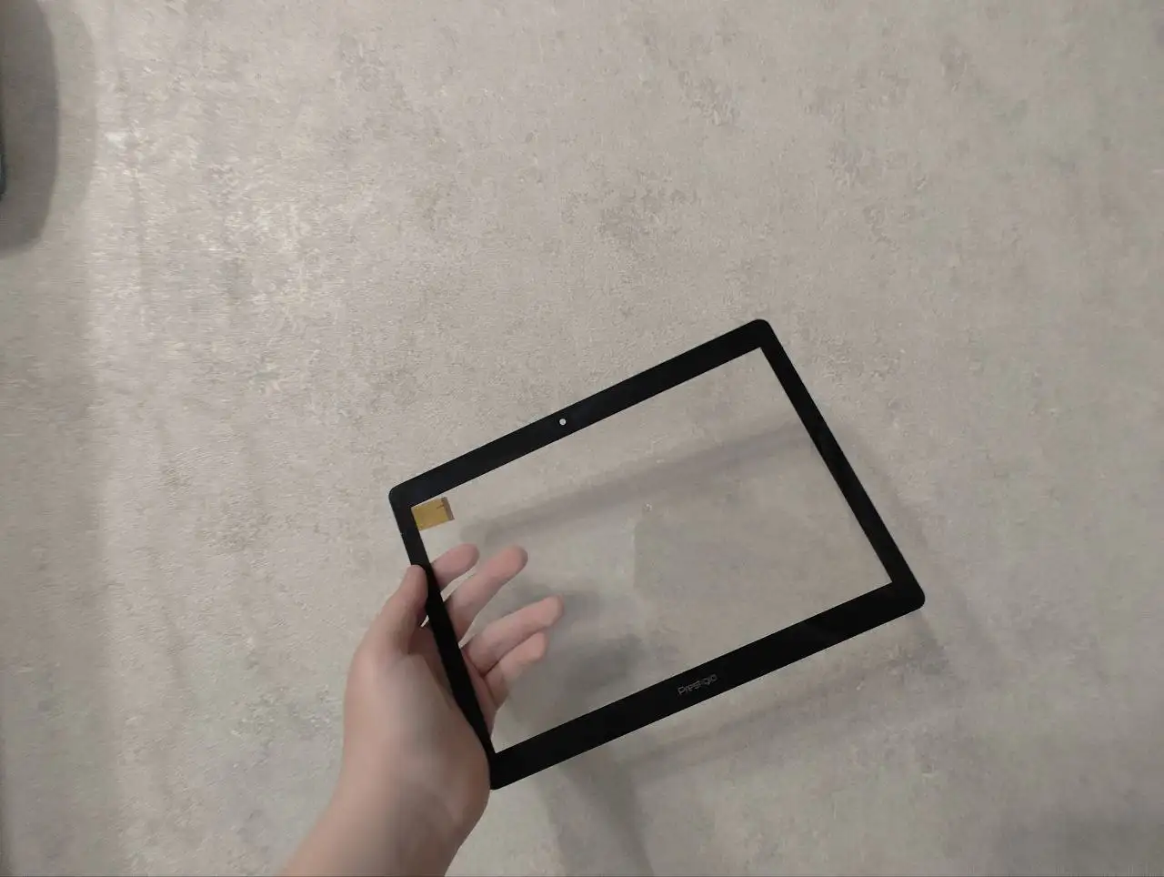 Планшет сломанный, вздулась батарея, возможен обмен - Планшеты (Электроника) в Барнаул