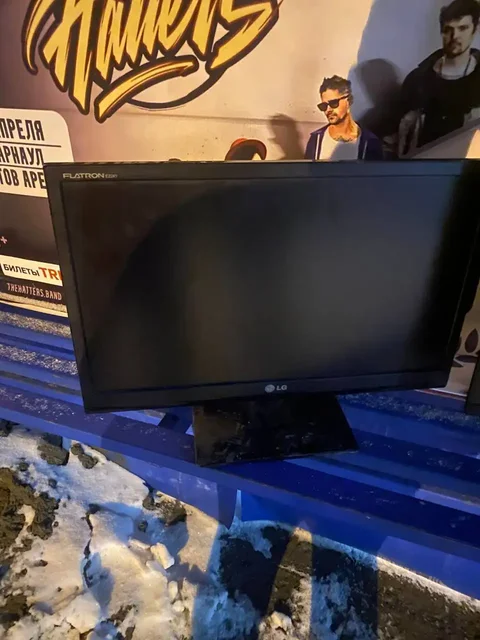 Продам ПК с двумя мониторами - Компьютерная периферия в Барнаул