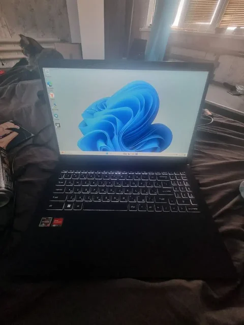 Ноутбук MSI Modern 15 B5M с шумом вентилятора - Компьютерная периферия в Барнаул