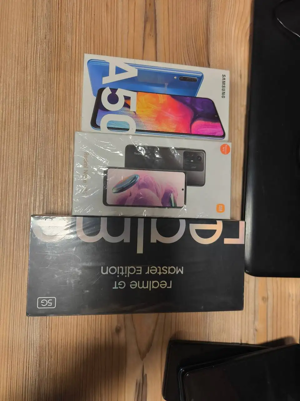 Продажа смартфонов Samsung, Realme и Xiaomi - Смартфоны и телефоны (Электроника) в Барнаул