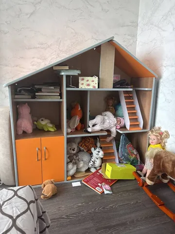 Продам большой домик с небольшими царапинами - Светильники и освещение в Барнаул