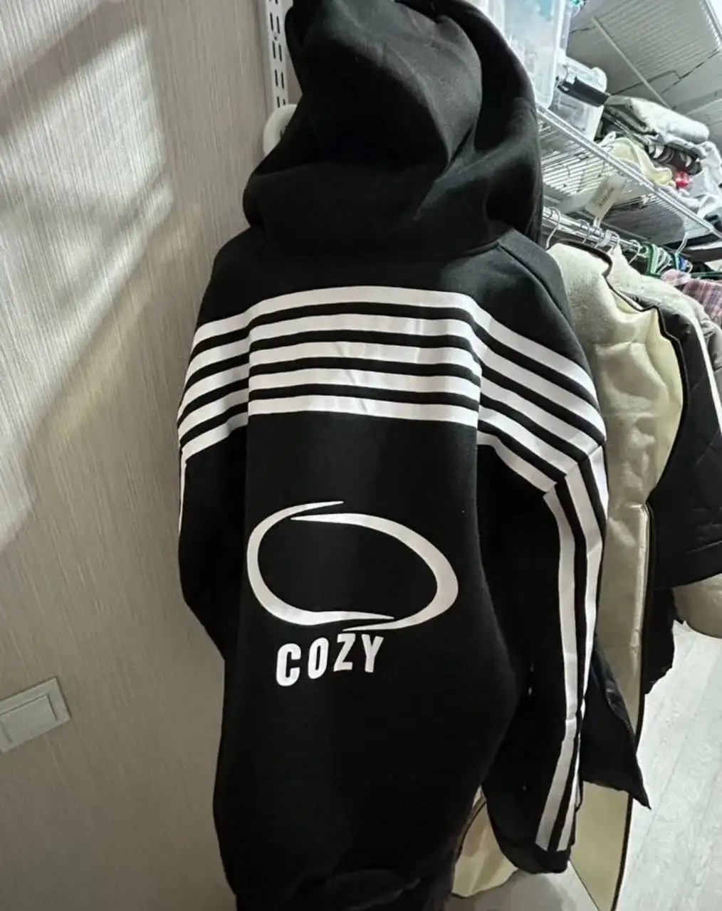 Продажа двух зипок Yori Sport размера М - Спортивная одежда (Одежда) в Барнаул